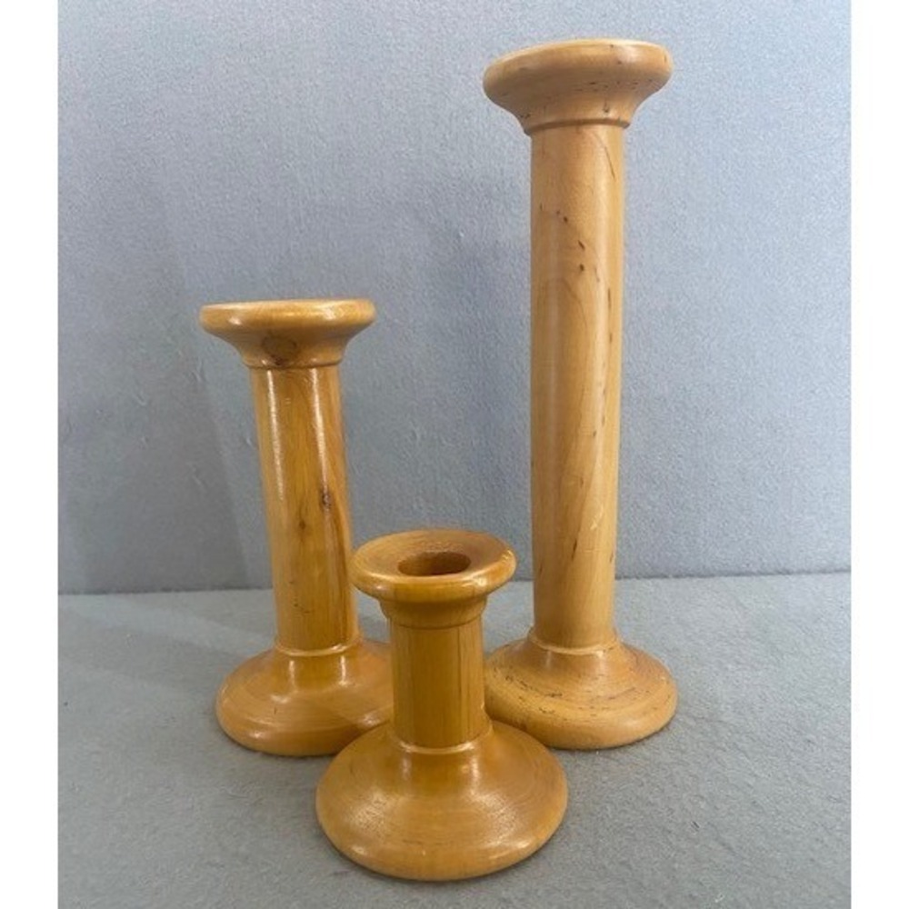 Vintage MACO Italy Wooden Candlestick Holders Set of 3 Graduated Heights MCM‎